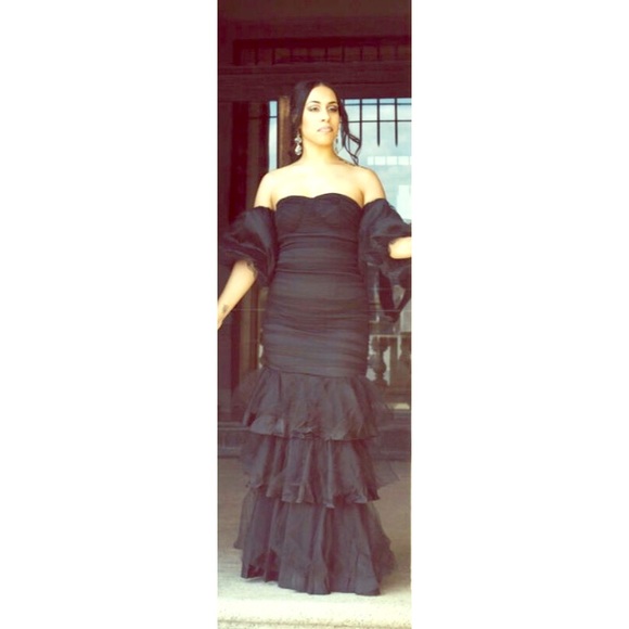 Fashion Nova Dresses & Skirts - FASHION NOVA BLACK TULLE FORMAL GOWN